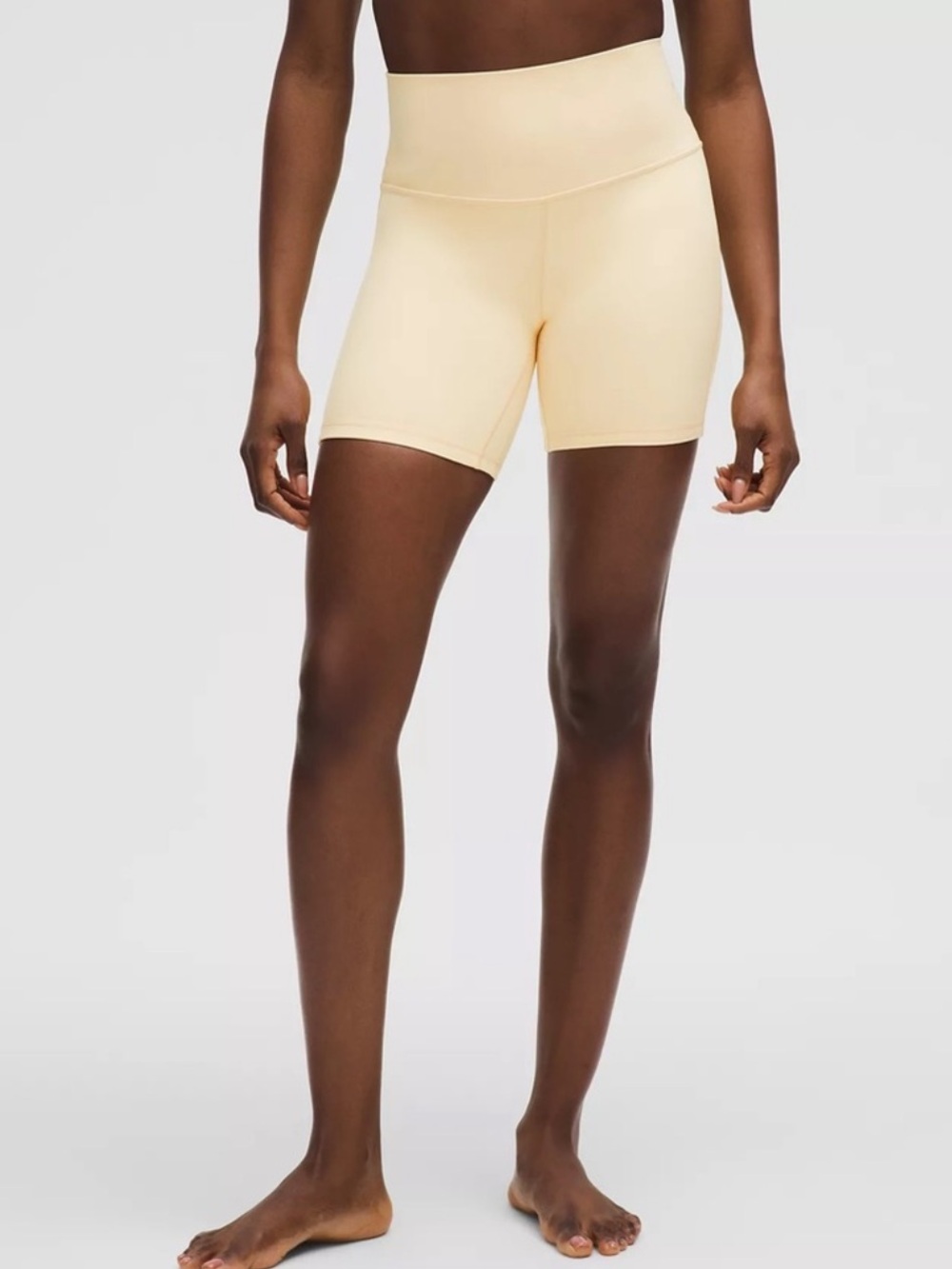 LULULEMON NWT Align Short 6" in Buttercream